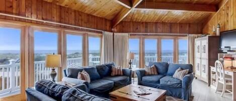 Televisión, chimenea, oficina