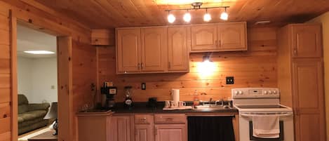 Microwave, dishwasher, coffee/tea maker, cookware/dishes/utensils