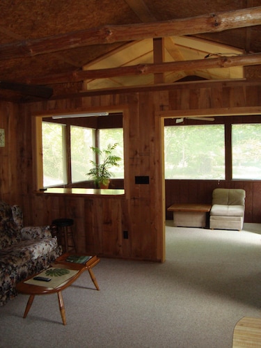 River Front Cabin. Relax In The Hammock And Watch The River Flow By.