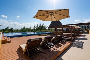 An infinity pool