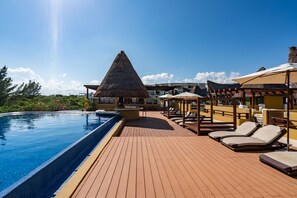 An infinity pool