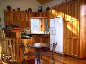 Fridge, microwave, oven, stovetop - Spectacular Colorado Mtn Home-Enjoy Mtn Views & Serenity (Bailey)