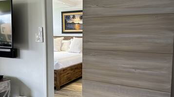 2 bedrooms, in-room safe, iron/ironing board, WiFi