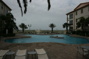 Piscine intérieure, piscine chauffée