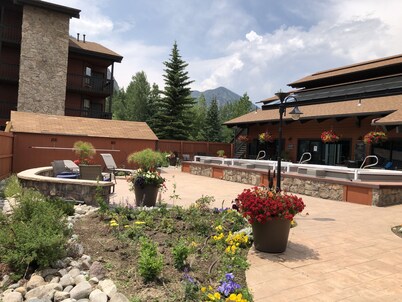 3-4 nights available starting August. 7th message owner.