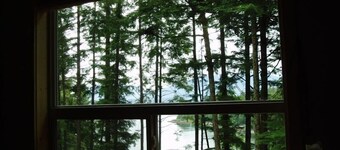 Hillside Haven - Secluded Guest Suite with Your Own Private Spa.