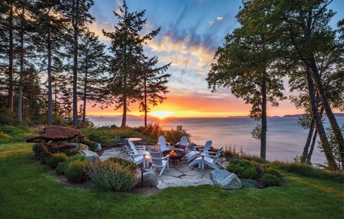 Rantahotellin mukautettu koti, 180 astetta kesäauringonlaskua ja auringonnousua, vuodepaikkoja 14