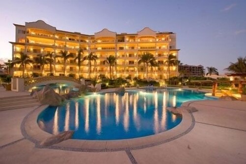 Las Mananitas, Fifth Floor, 3 Bedroom Villa, Oceanfront, HUGE Balcony. 