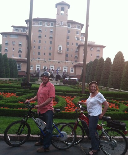 Best westside location in Colorado Springs with Mountain Views 