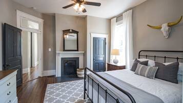 2 soverom, strykejern/-brett, wi-fi og sengetøy