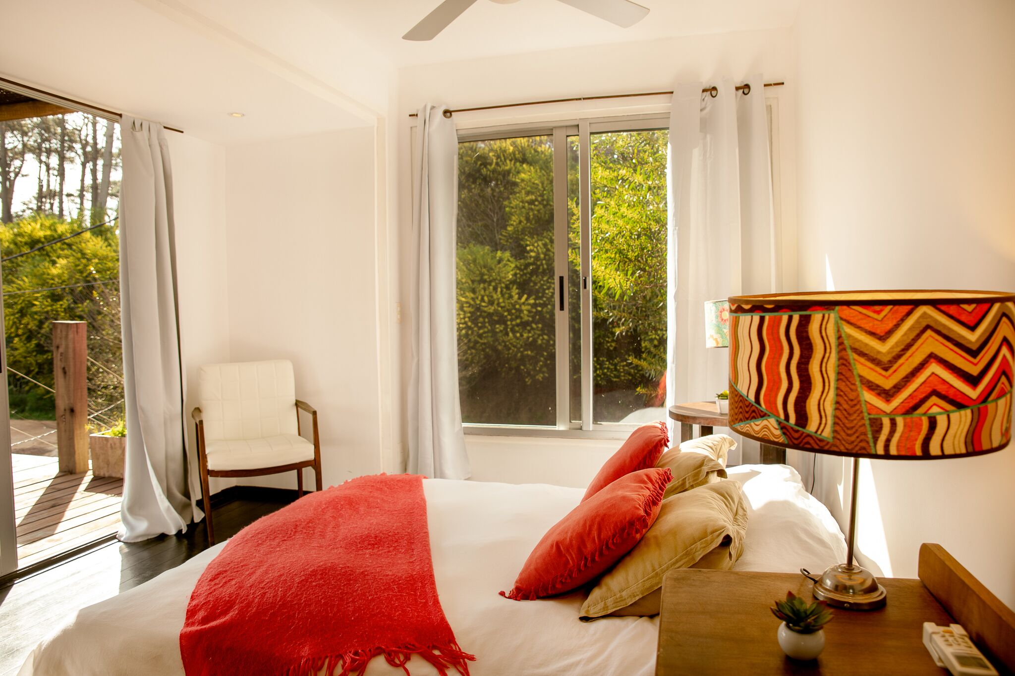 1 bedroom, internet, bed sheets