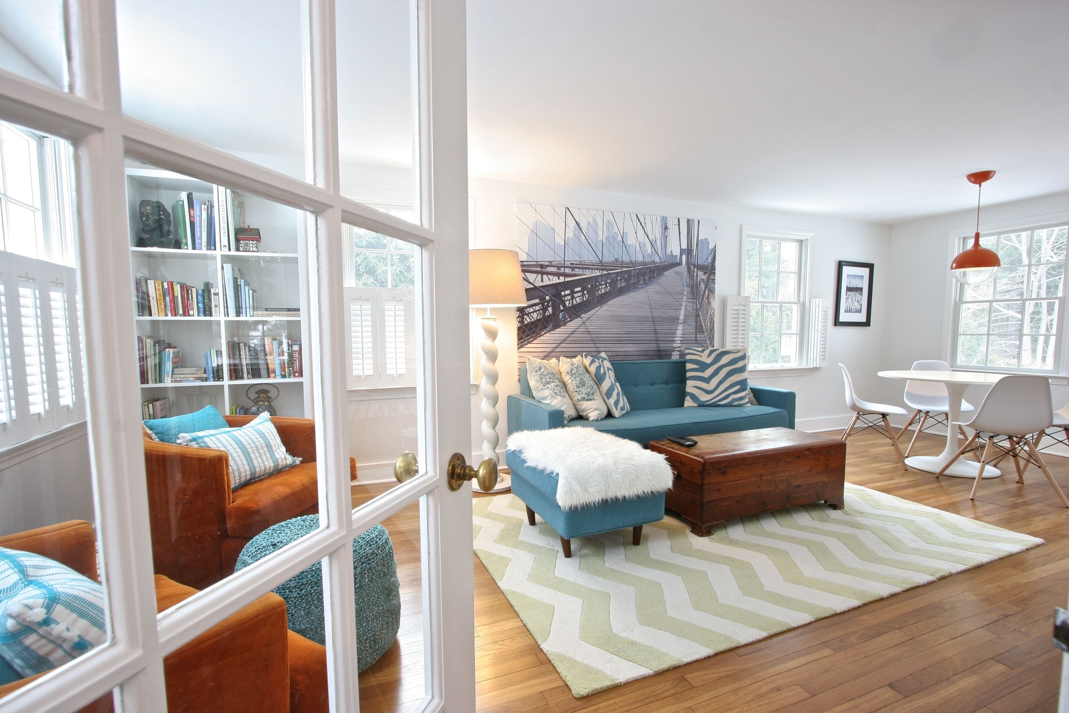NEWLY RENOVATED THREE BEDROOM HAUS IN LENOX WITH MODERN INTERIOR DESIGN.
