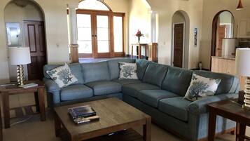 Smart-tv och en stereo