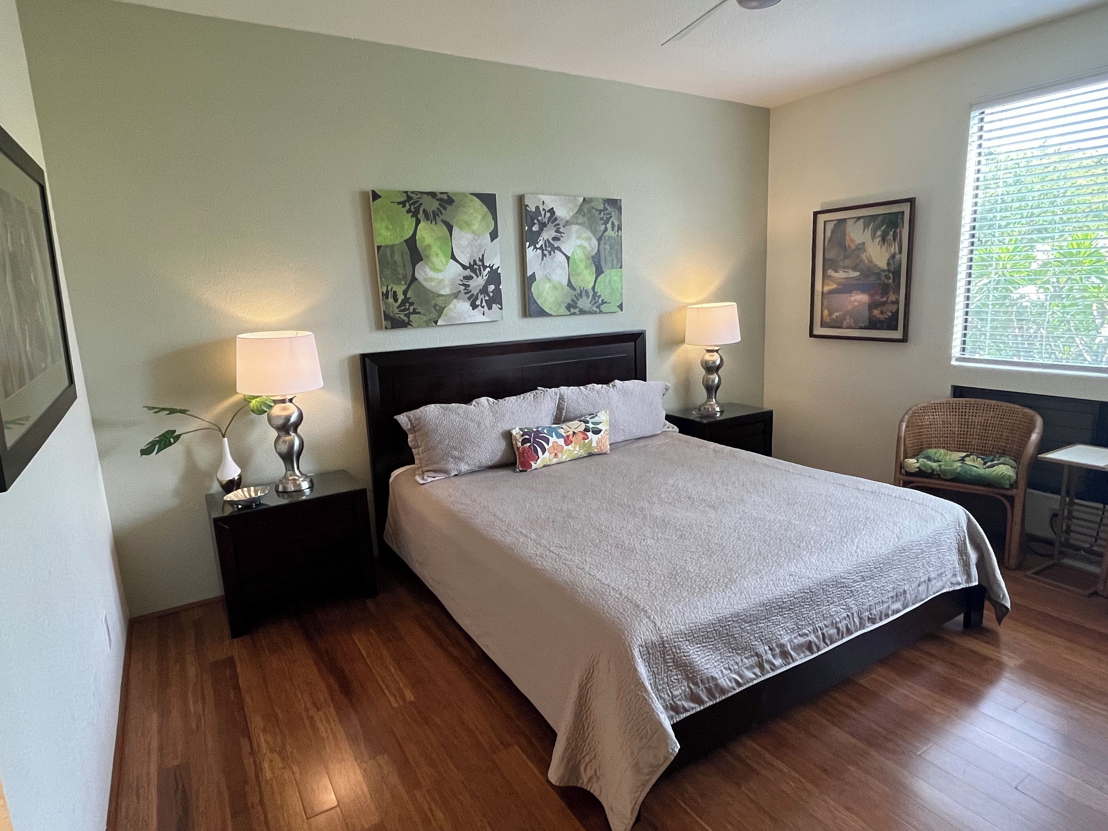 2 bedrooms, iron/ironing board, travel crib, free WiFi