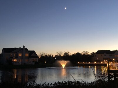 Lakefront 5B+den Bethany Lakes, POOL,Pickleball,Gym, 5 min to beach, dogs ok