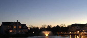 Lakefront 5B+den Bethany Lakes, POOL,Pickleball,Gym, 5 min to beach, dogs ok