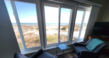 Se on Beach Haven ja se on Beachfront! Katso kauniit dyynit ja valtameri