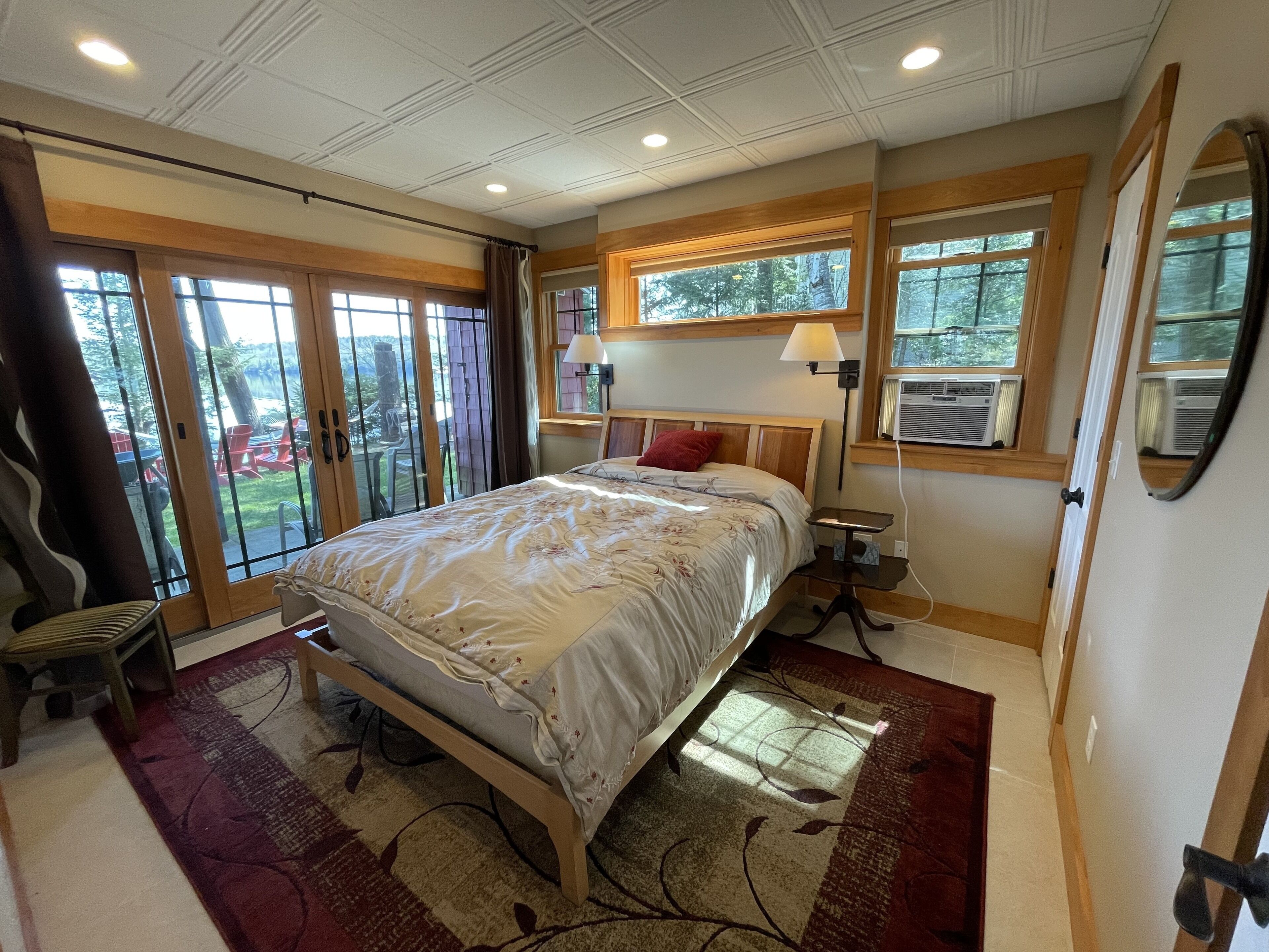 5 Schlafzimmer, Reisekinderbett, kostenloses WLAN, Bettwäsche