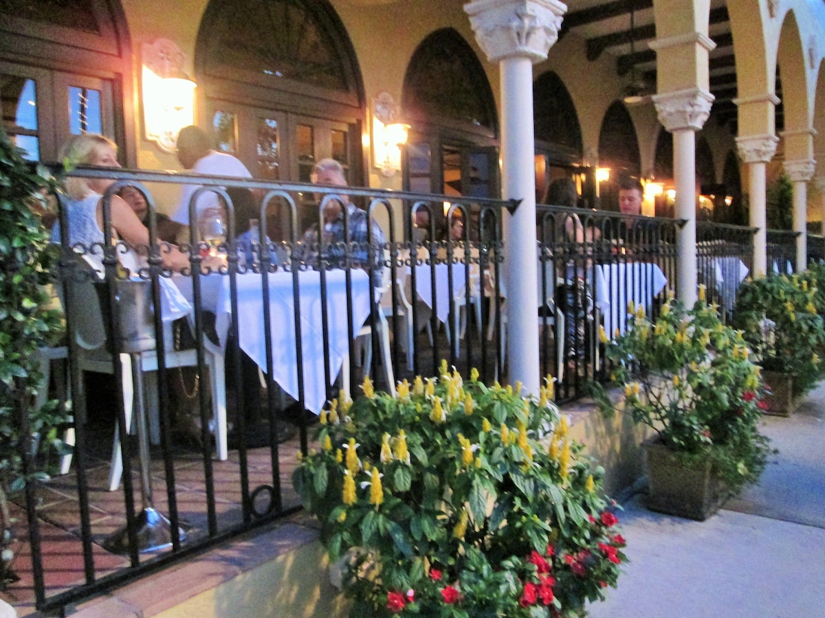 Photo 10 of Four Blocks To The Beach, 99 Steps To Old Naples 5th Ave. S.
