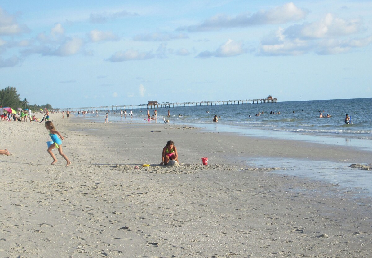Photo 21 of Four Blocks To The Beach, 99 Steps To Old Naples 5th Ave. S.