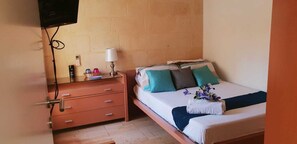 4 camere, accesso a Internet, lenzuola