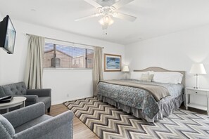 4 bedrooms, free WiFi, bed sheets