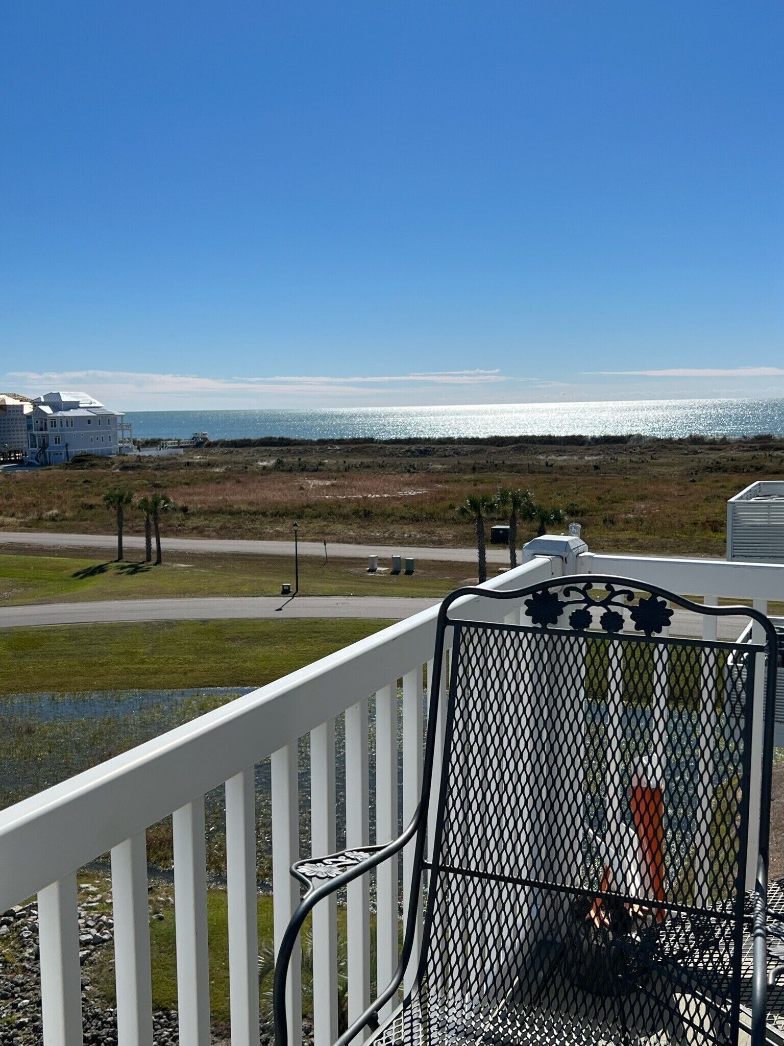 Beautiful 4 BR 4BA Villa with Ocean View - Community pool and hot tub