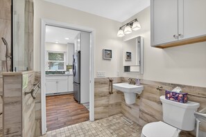 Bathtub