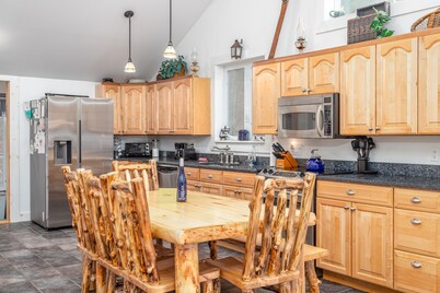 Beautiful Waterfront , four season home on charming Crescent Lake!