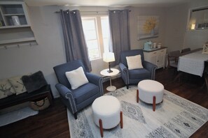 TV, fireplace, DVD player