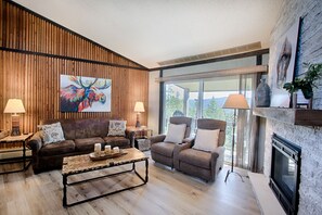 Smart TV, lareira, DVD player