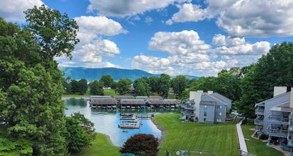 Bernards Landing Premier 3 Bedroom Lake Getaway. Peaceful Retreat-Family Fun.
