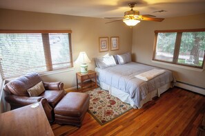 4 Schlafzimmer, Bügeleisen/Bügelbrett, Reisekinderbett, kostenloses WLAN