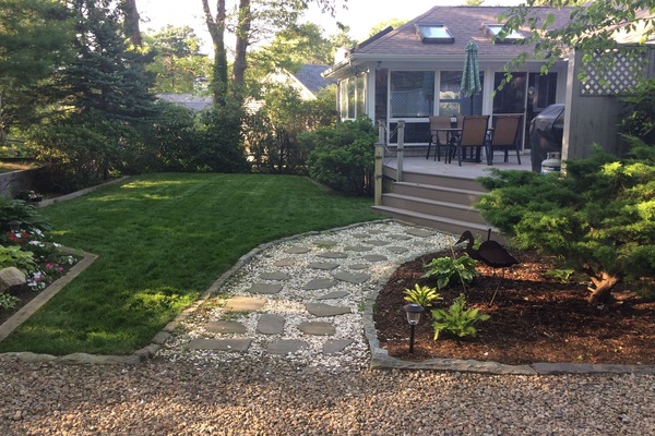 Relaxing, private deck and yard