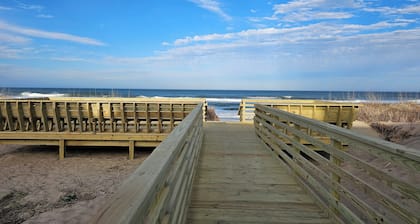 High-End OBX Oceanfront Condo - Corner 2 BR- Breathtaking!
