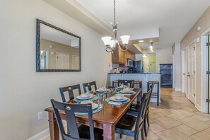 Dining - High-End OBX Oceanfront Condo - Corner 2 BR- Breathtaking! (Kill Devil Hills)