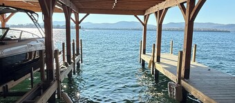 Beautiful Lakefront Property with Amazing Sunsets