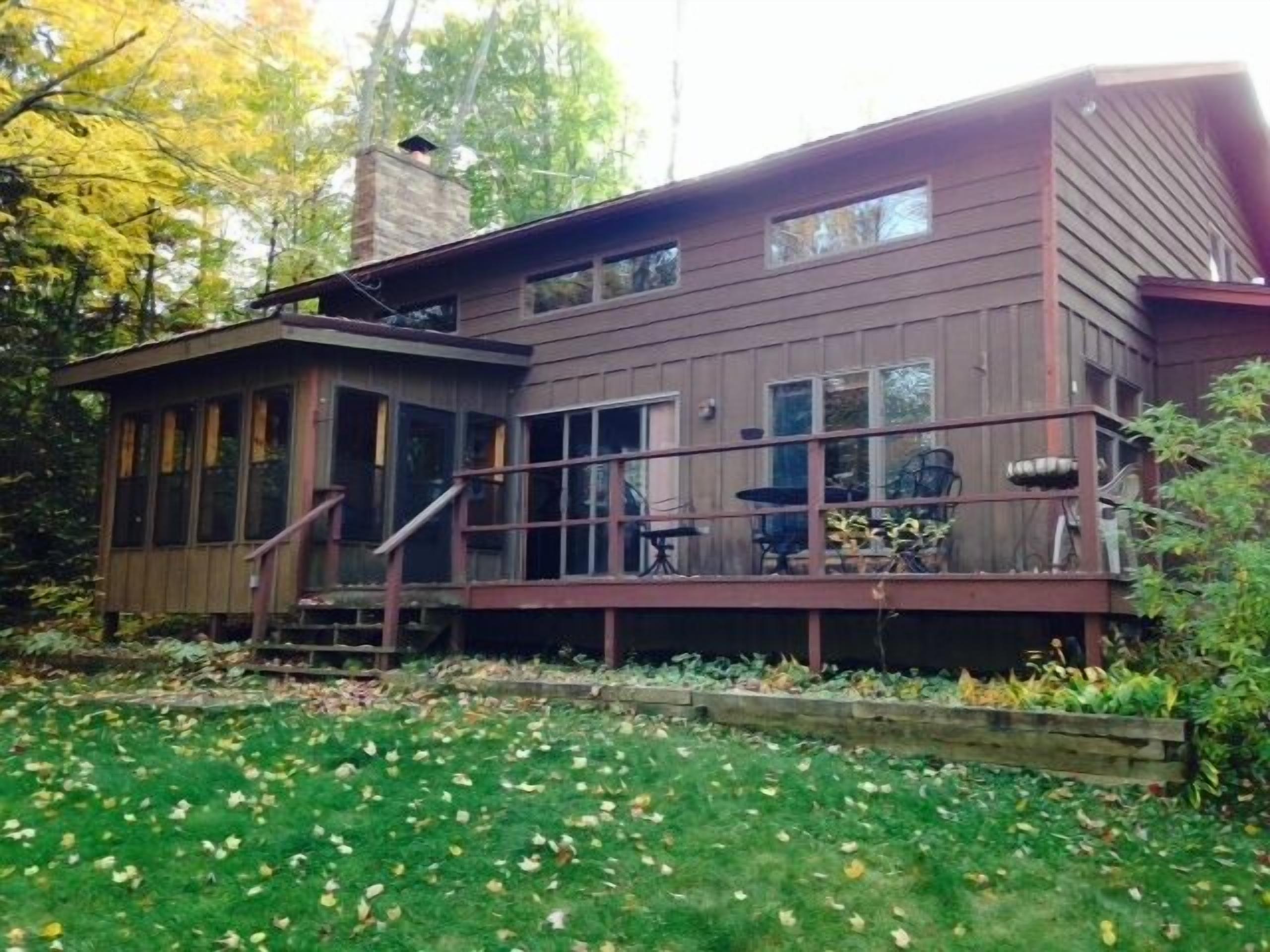 Located on 100 feet of beach on 985 acre Lake Nebagamon, Wisconin