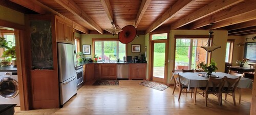 1600 Sq Ft Craftsman Cottage in the Country