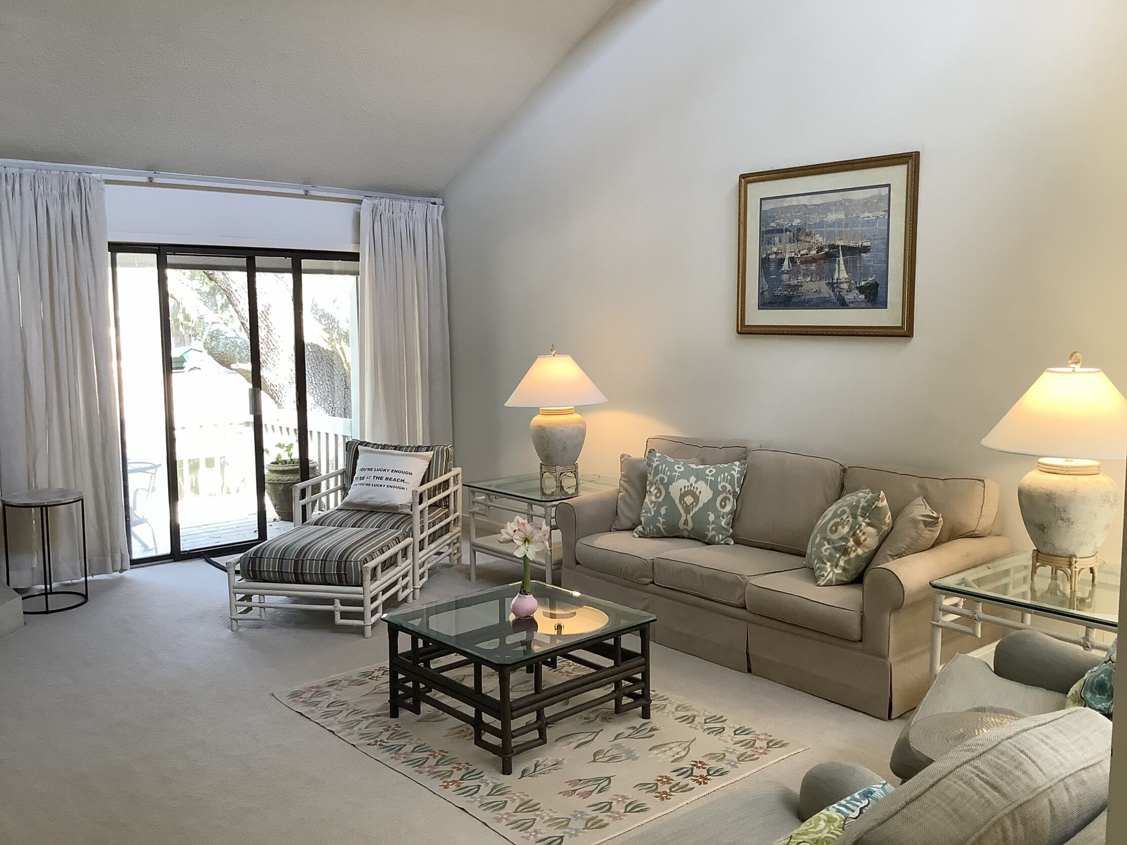 🔥HOT SUMMER DEAL🔥 16 Turtle Lane/1 MIN WALK to  beach! 🏖️ Bright end unit! 🌞