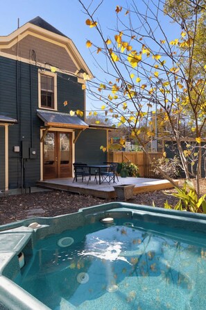 Pool - Luxury Victorian Downtown: Spacious w/ Hot Tub (Durham)