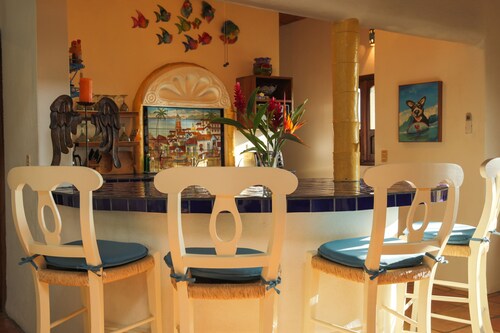 House on Tranquil "Gringo Hill"- Casa Paraiso del Pacifico - Central Sayulita