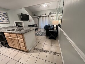 Smart-TV og stereoanlegg