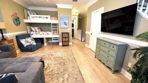 4 habitaciones, tabla de planchar con plancha y wifi gratis 
