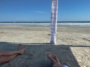 Aan het strand, strandlakens