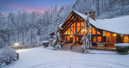 OPEN FOR '26 Booking! Theater Room, Game Room, Double Kitchen