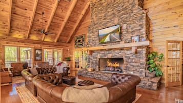 Smart TV, fireplace, video games, table tennis