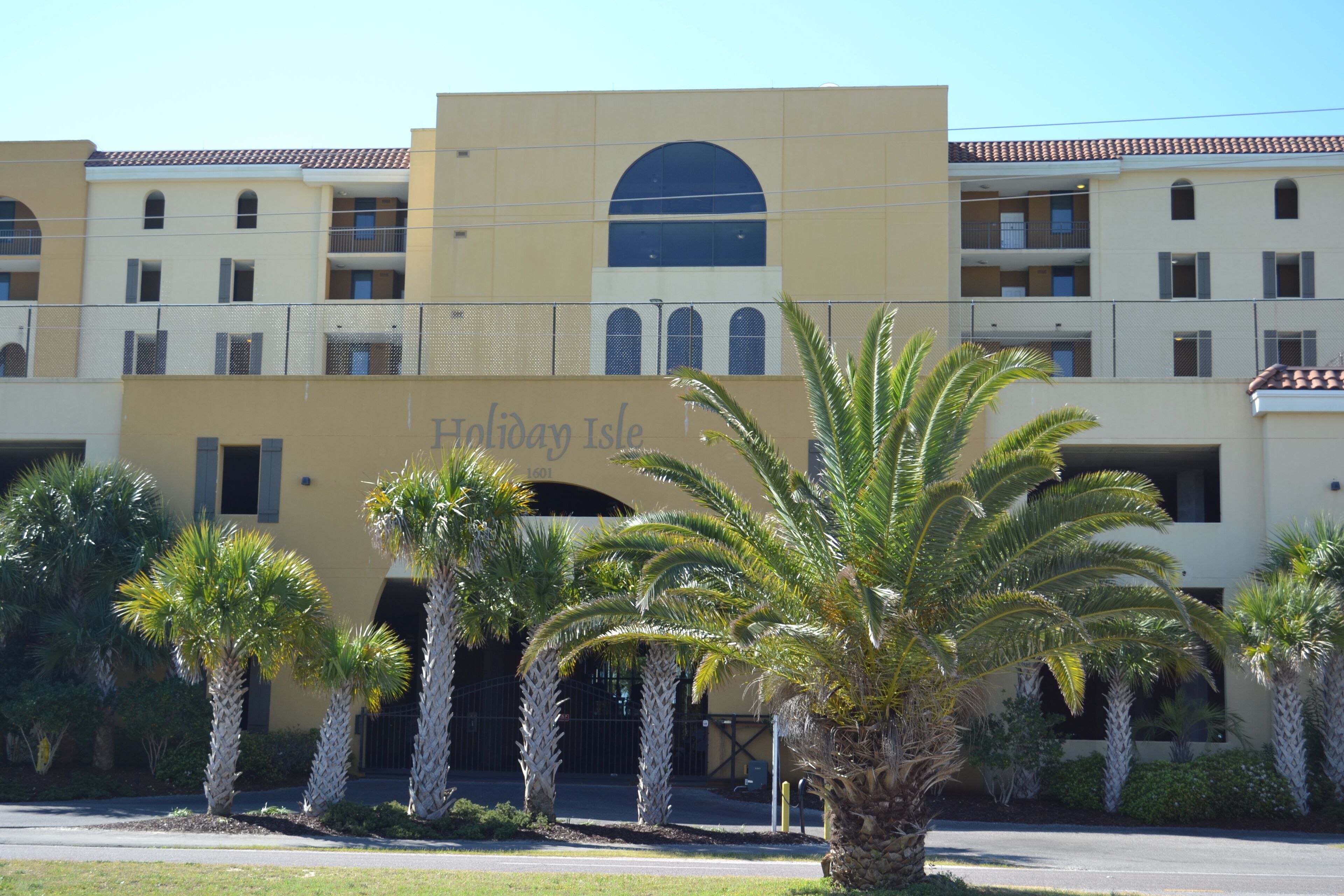 Holiday Isle luxury Gulf front condo.