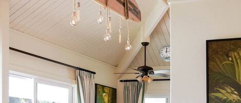 Smart TV, books, stereo