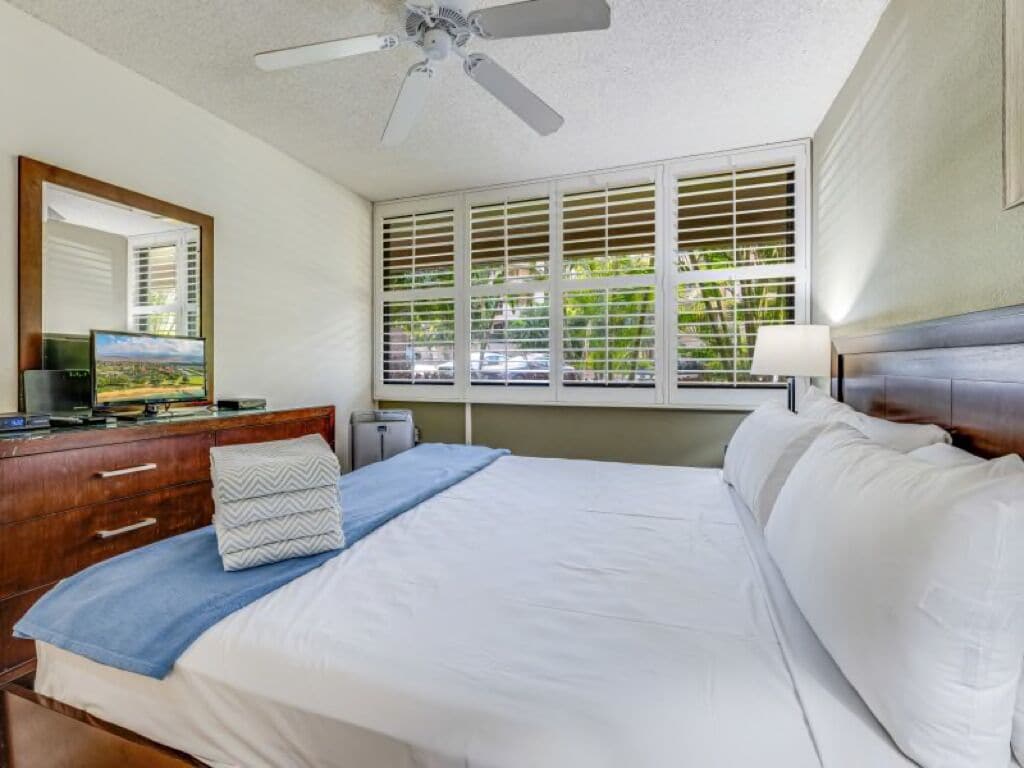 1 bedroom, iron/ironing board, travel crib, WiFi